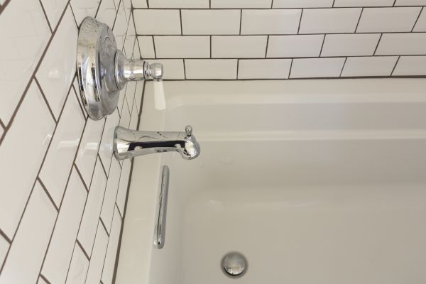Charlottesville Bathtub Refinishing